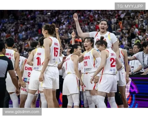 西安篮球队进攻革新全解析:战术创新与球员配合的完美结合 西安篮球队进攻革新全解析:战术创新与球员配合的完美结合