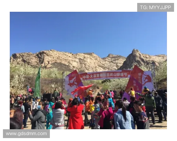重庆攀岩队勇攀高峰马拉松大满贯特别报道见证突破与成长的历程