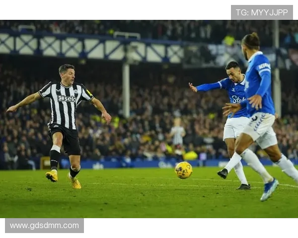 埃佛顿主场迎战纽卡斯力争三分冲击英超排名提升