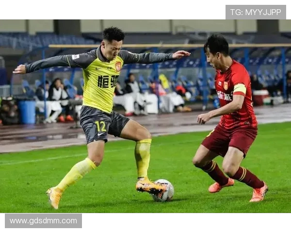 恒大华夏对决进球精彩瞬间回顾与分析