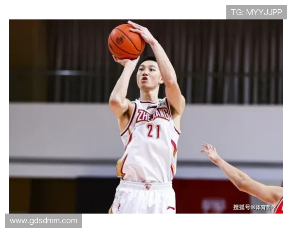 朱旭航的成长之路：从普通学生到杰出青年领袖的蜕变与奋斗历程