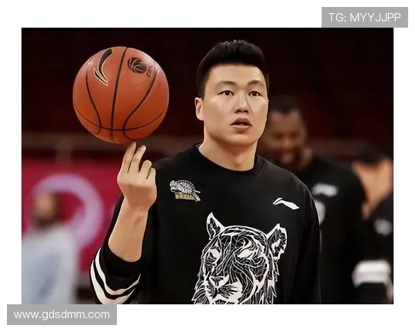 李根：从篮球场上的拼搏者到生活中的奋斗者的成长之路