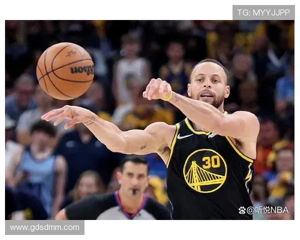 毒蛇队与灰熊激战正酣精彩直播全程回顾与赛后分析 毒蛇队与灰熊激战正酣精彩直播全程回顾与赛后分析