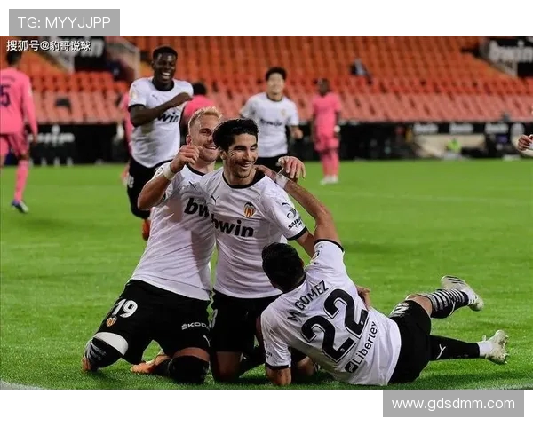 法圭亚那与加拿大足球对决分析及比赛前瞻探讨 法圭亚那与加拿大足球对决分析及比赛前瞻探讨