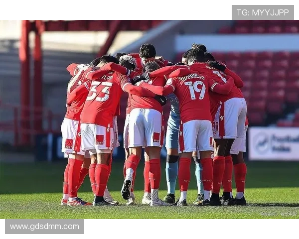 诺丁汉森林与贝里历史交锋回顾及球队发展演变分析 诺丁汉森林与贝里历史交锋回顾及球队发展演变分析