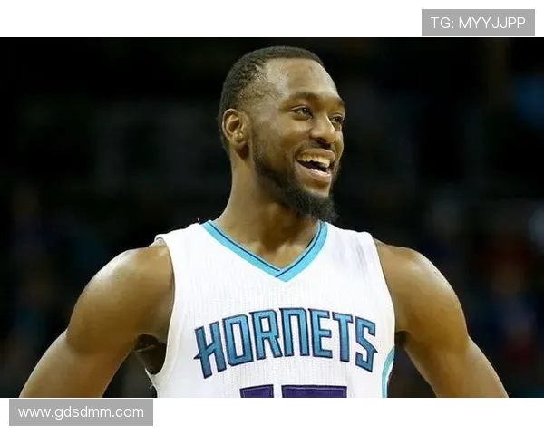 贾雷斯沃克的崛起与未来展望NBA新星的成长之路与挑战 贾雷斯沃克的崛起与未来展望NBA新星的成长之路与挑战