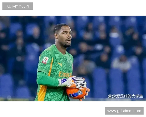 迈尼昂的足球之路:从青涩少年到世界顶级门将的蜕变与荣耀 迈尼昂的足球之路:从青涩少年到世界顶级门将的蜕变与荣耀