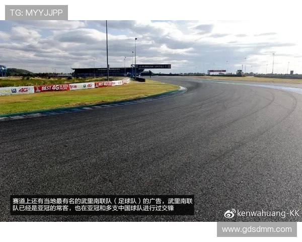 广州足球队耐力表现引发热议球迷与专家观点交锋分析