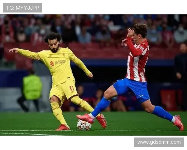 成都篮球队与西安篮球队赛后复盘分析力量对比与战术探讨