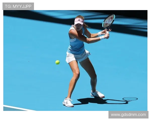 成都网球队在联合会杯中的技术表现分析与点评